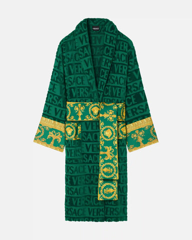 I â?Baroque Bathrobe