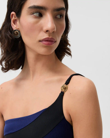 One-Shoulder Swimsuit
