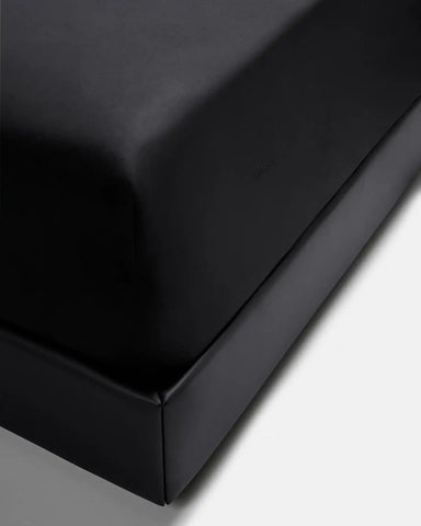 I â?Baroque Full/Queen Bed Set